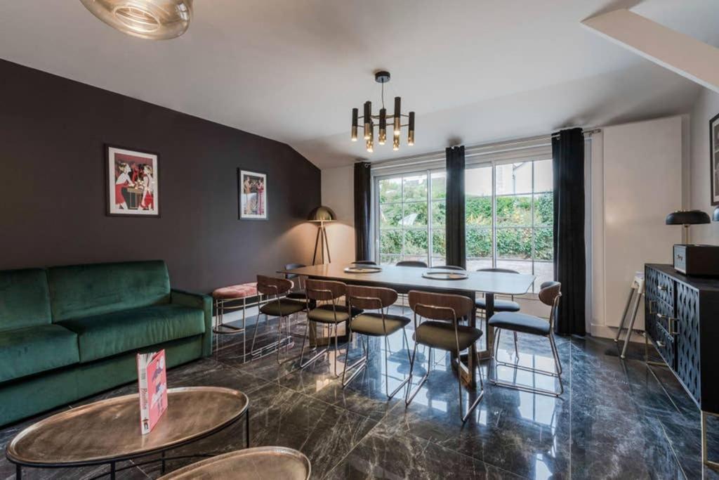 Luxury Brand New Art Deco Disneyland Chalifert Luaran gambar
