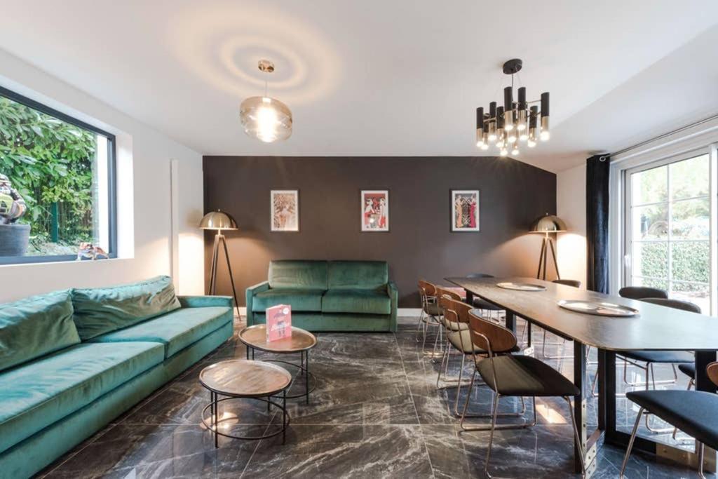 Luxury Brand New Art Deco Disneyland Chalifert Luaran gambar